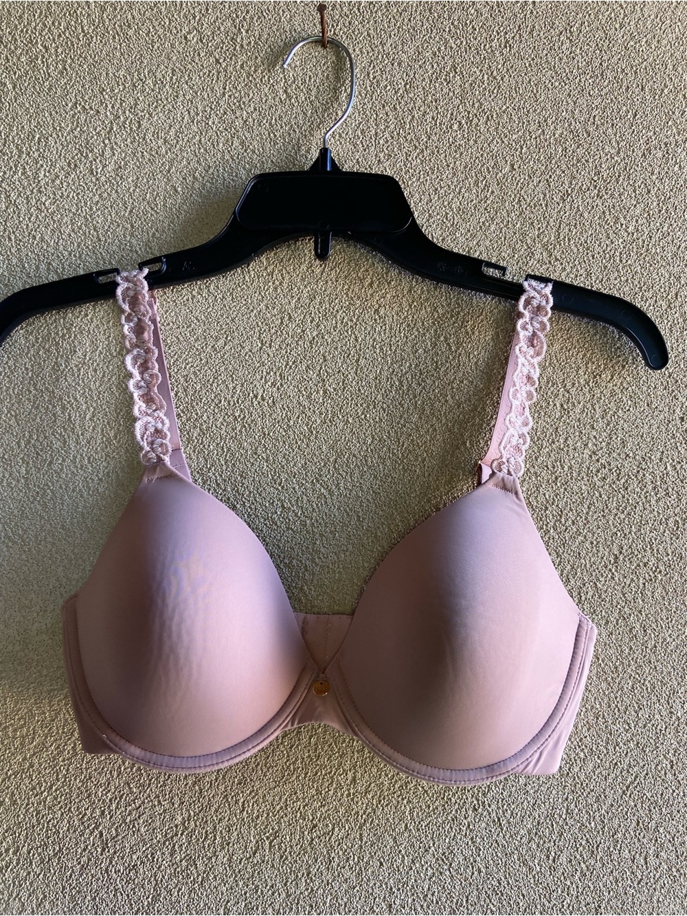 Natori Blush Pink Lace-Trim T Bra.Size 32D.